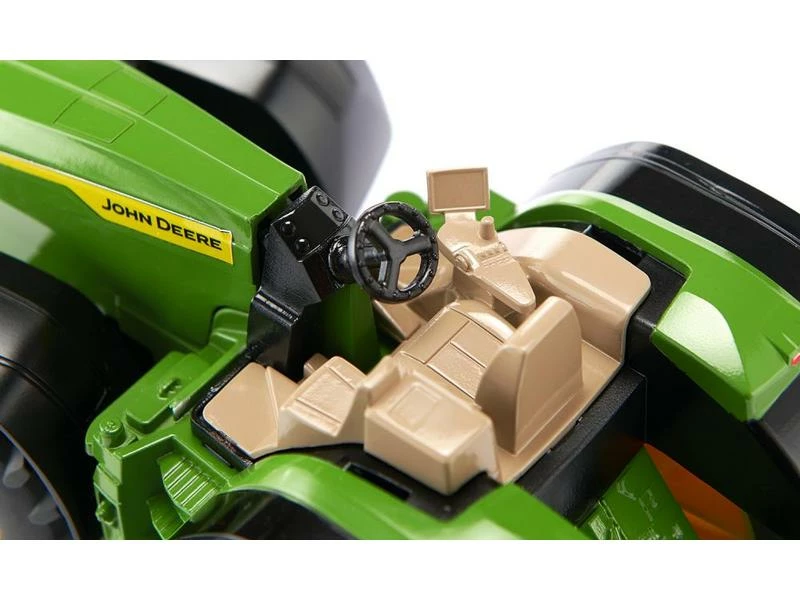 Siku Traktor John Deere 8R 370 1:32 6 Siku Traktor John Deere 8R 370 1:32 – Bild 4