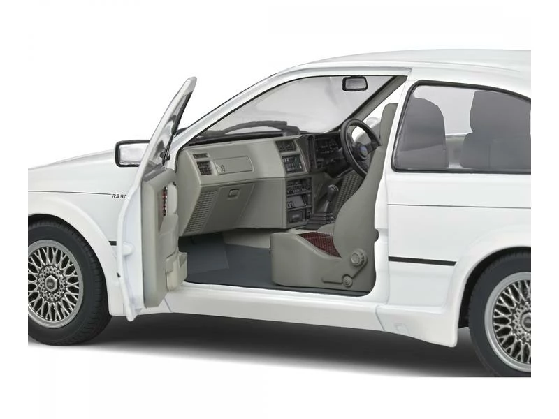 Solido Sportwagen Ford Sierra RS500 Weiss 1:18 7 Solido Sportwagen Ford Sierra RS500 Weiss 1:18 – Bild 5