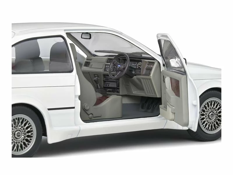 Solido Sportwagen Ford Sierra RS500 Weiss 1:18 9 Solido Sportwagen Ford Sierra RS500 Weiss 1:18 – Bild 7